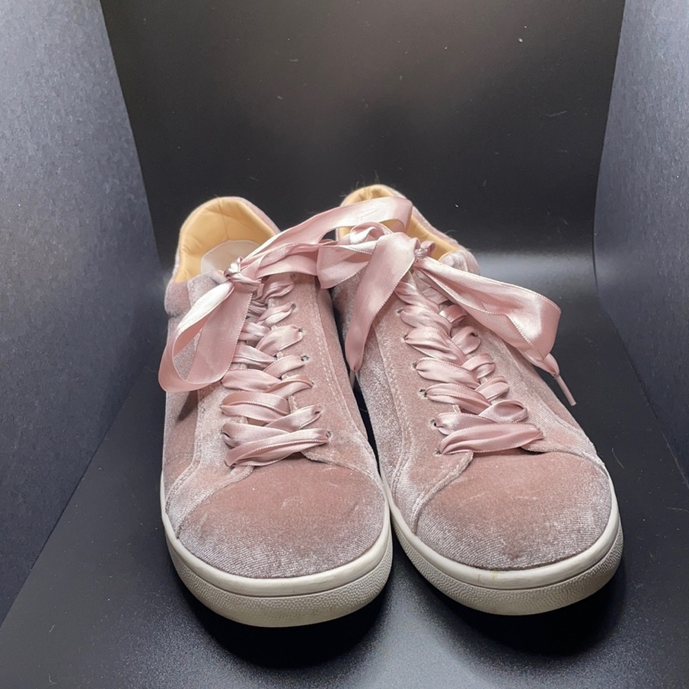 Sam Edelman Size 7 Pink Sneakers